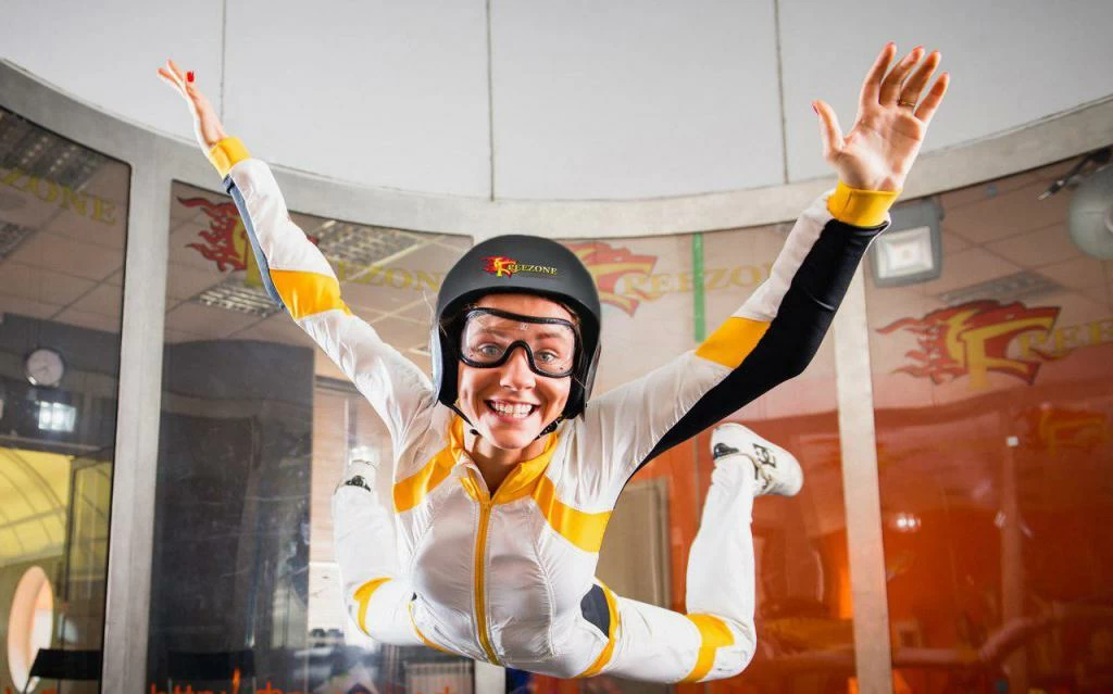 Где и как отметить 18 лет девушке в Москве